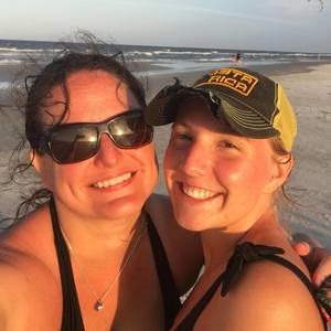 Meet your Posher, Abigail